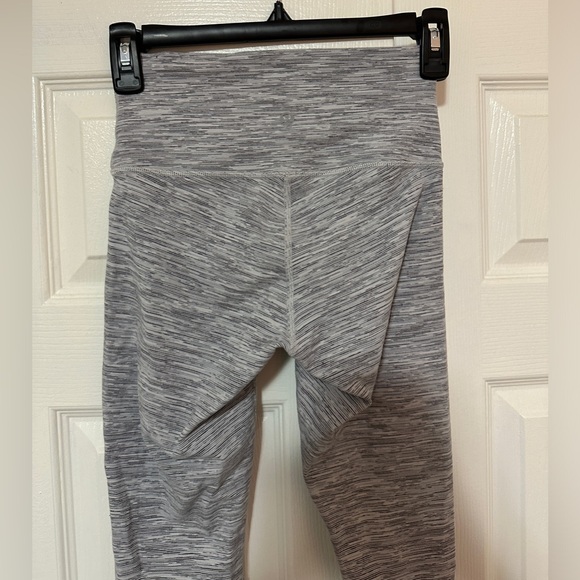 Lululemon Align Leggings Size 4 - Picture 5 of 9